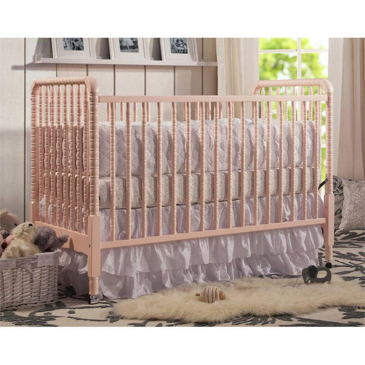 Davinci Jenny Lind 3 - in - 1 Convertible Crib in Pink Blush - Product image 2