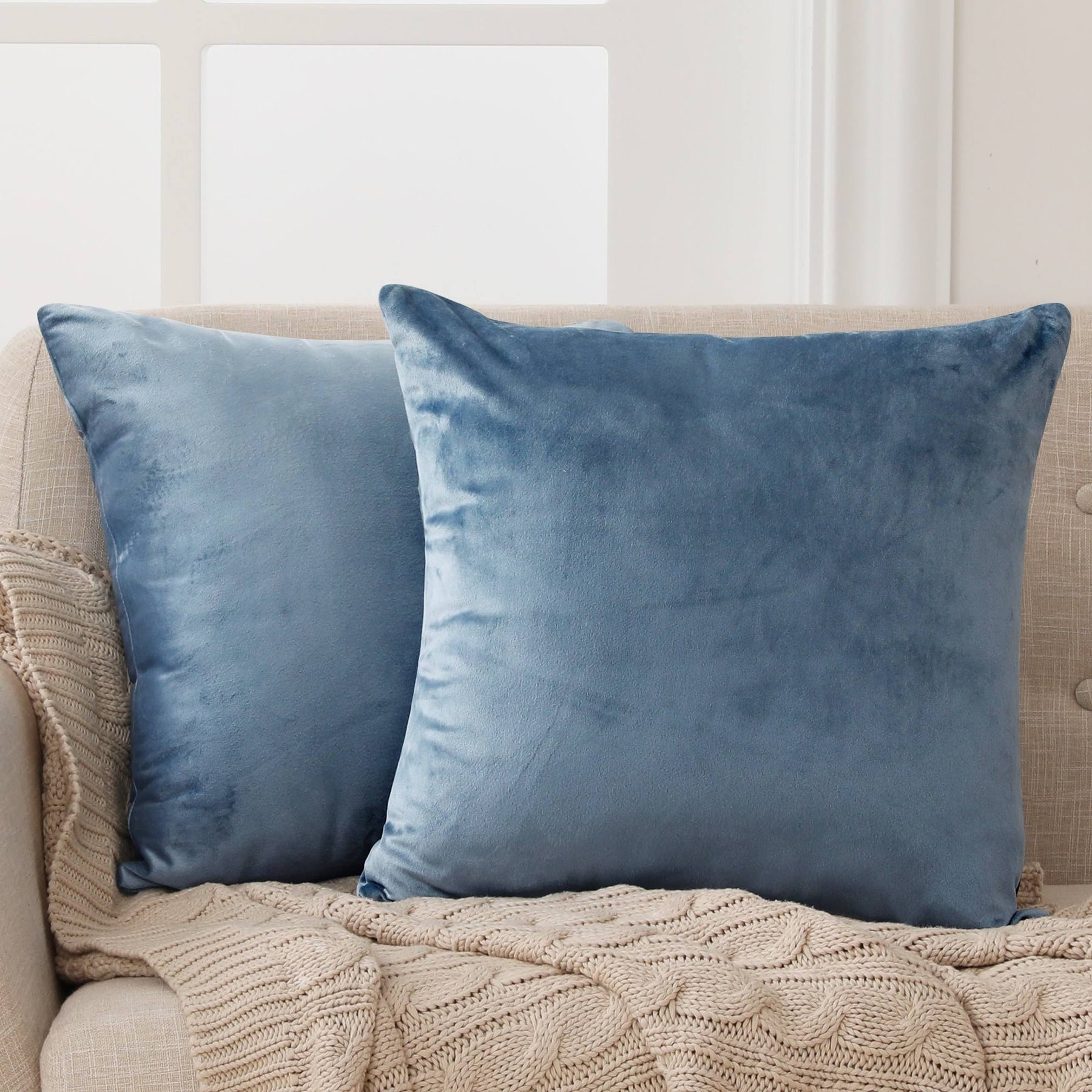Deconovo Decorative Velvet Throw Pillow Covers for Couch, Super Soft Plush Cushion Covers for Living Room - Product image 1