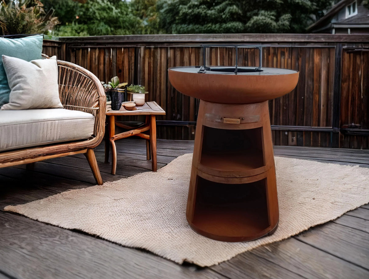 Round barbecue with round steel plate and corten steel grill -