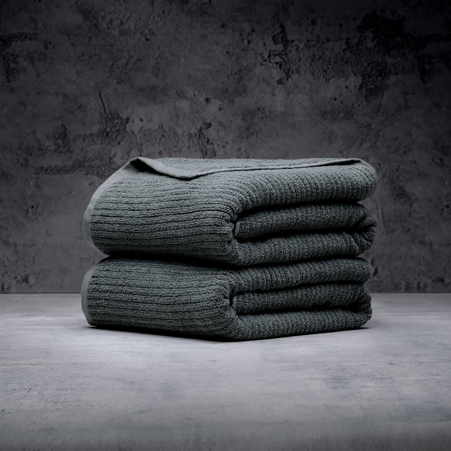 LUXOME Plush Performance 2-Piece Bath Sheet Set - Oversized for 50% More Coverage - Highly Absorbent - Product image 1